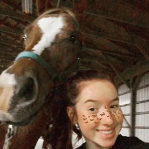 Meet your Posher, Marisa